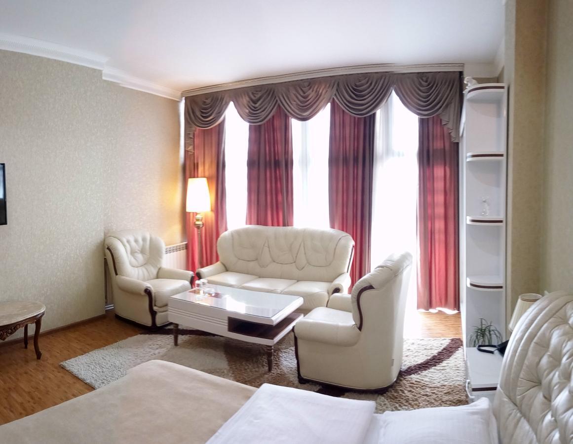 Hotel Agava Tbiliszi Kültér fotó
